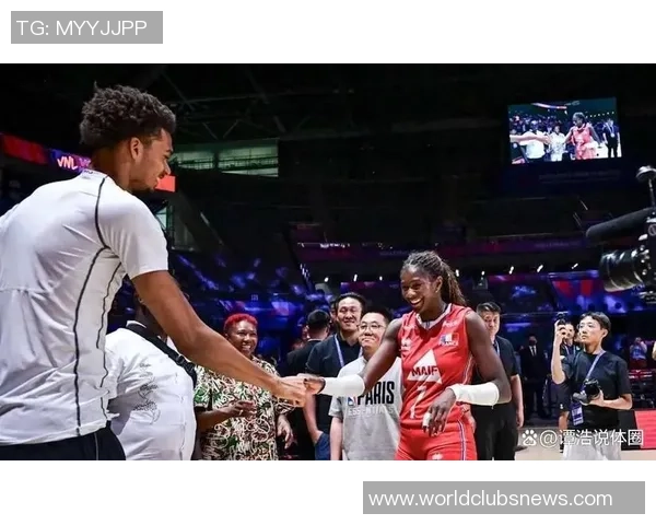 文班亚马法国队首秀狂砍27分横扫意大利吸引NBA球探密切关注